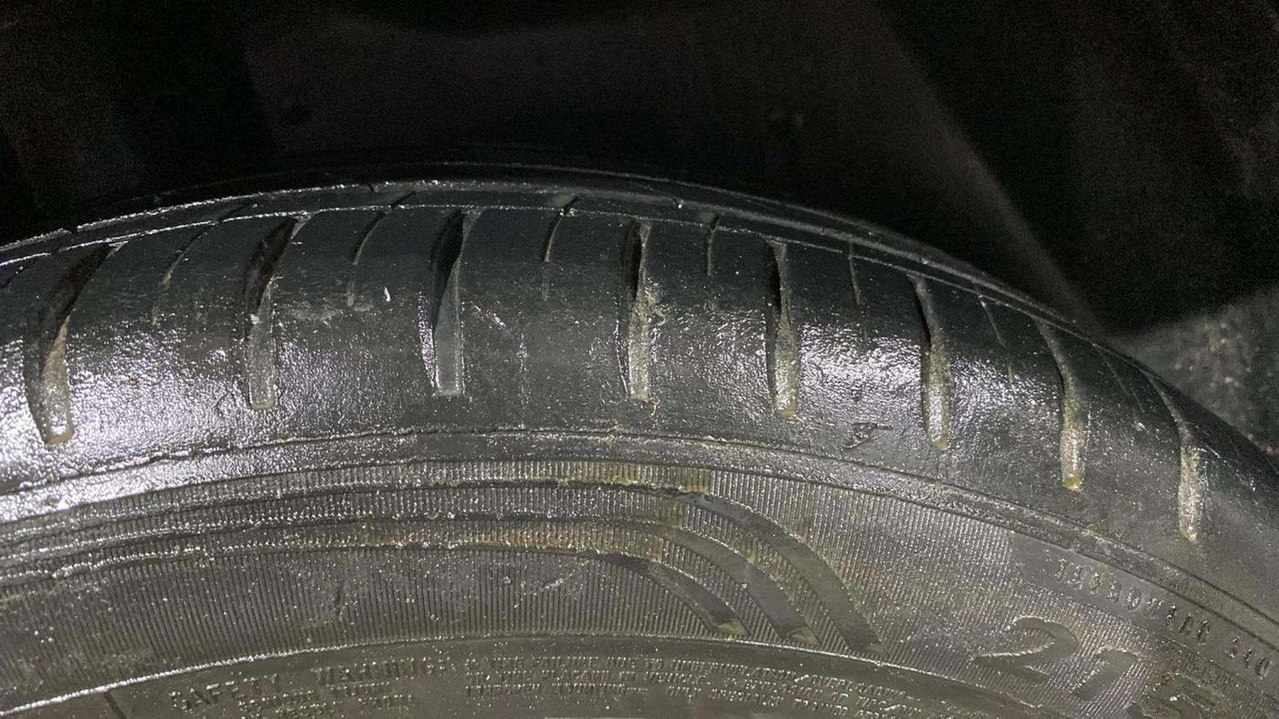 2021 MG HECTOR PLUS SHARP 1.5 PETROL TURBO DCT 6-STR, Petrol, Automatic, 33,843 km, Right Rear Tyre Tread