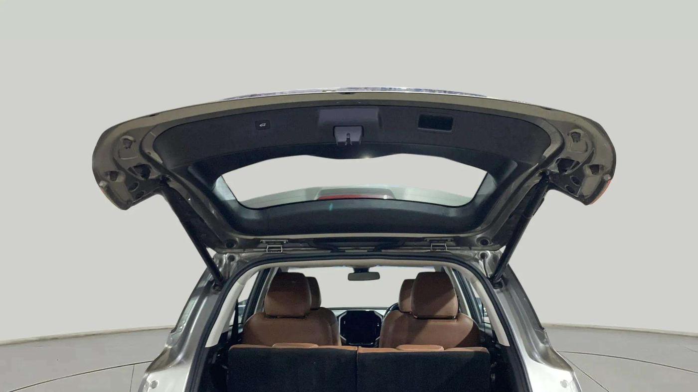 2021 MG HECTOR PLUS SHARP 1.5 PETROL TURBO DCT 6-STR, Petrol, Automatic, 33,843 km, Boot Door Open