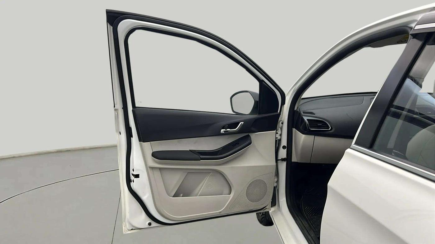 2024 Tata TIGOR XZA Plus iCNG , CNG, Automatic, 15,203 km, LHS Front Door
