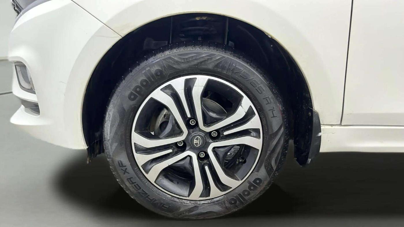 2024 Tata TIGOR XZA Plus iCNG , CNG, Automatic, 15,203 km, Left Front Wheel