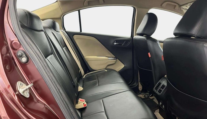 2016 Honda City 1.5L I-VTEC V MT, Petrol, Manual, 91,136 km, Right Side Rear Door Cabin