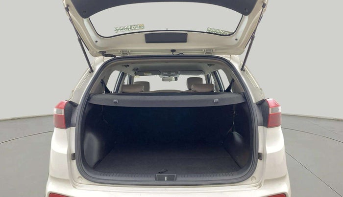 2017 Hyundai Creta SX 1.6 DIESEL, Diesel, Manual, 26,010 km, Boot Inside