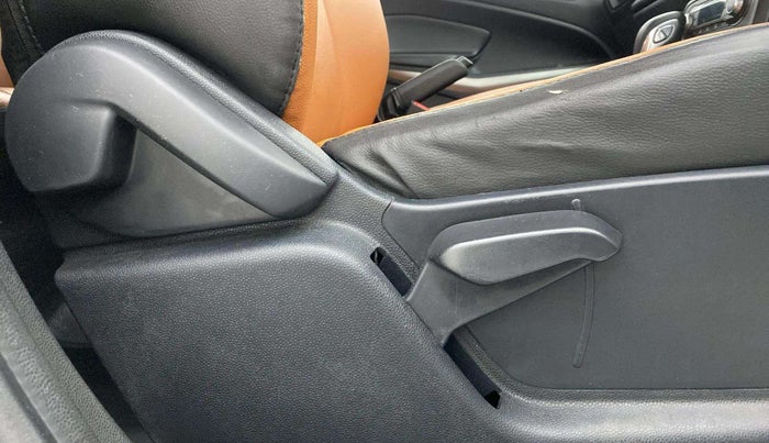 2018 Ford Ecosport TREND + 1.5L PETROL AT, Petrol, Automatic, 80,031 km, Driver Side Adjustment Panel