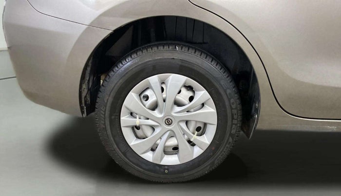 2020 Maruti Dzire LXI, Petrol, Manual, 31,966 km, Right Rear Wheel