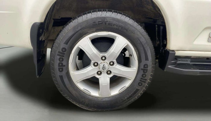 2022 Mahindra Scorpio S11 2WD, Diesel, Manual, 31,718 km, Right Rear Wheel