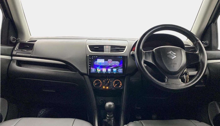 2017 Maruti Swift LXI (O), Petrol, Manual, 63,565 km, Dashboard