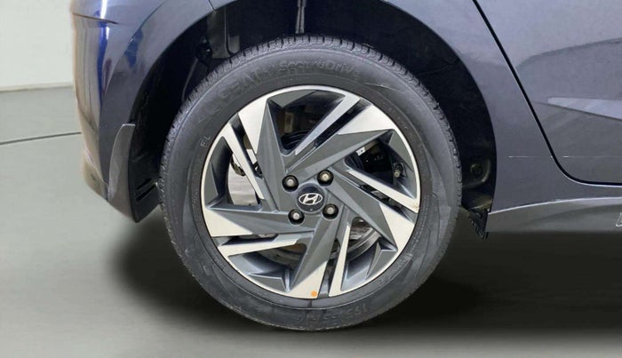 2021 Hyundai NEW I20 Asta 1.0 GDI Turbo IMT, Petrol, Manual, 56,061 km, Right Rear Wheel