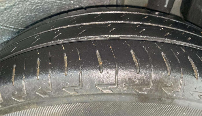 2022 Maruti IGNIS ZETA 1.2 AMT, Petrol, Automatic, 38,807 km, Left Rear Tyre Tread