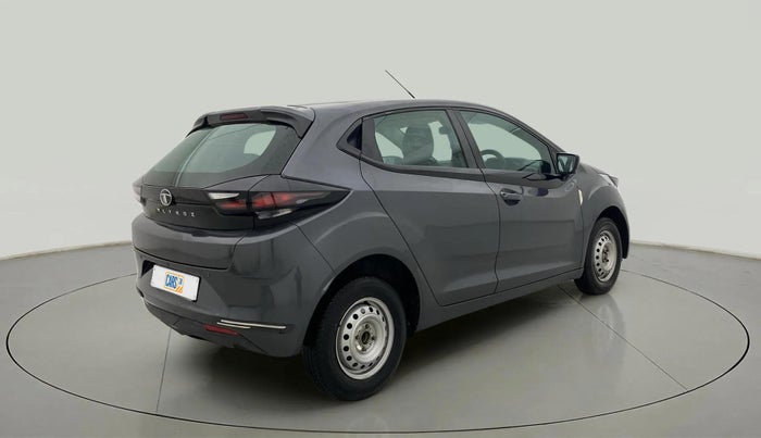 2021 Tata ALTROZ XE PETROL, Petrol, Manual, 28,917 km, Right Back Diagonal