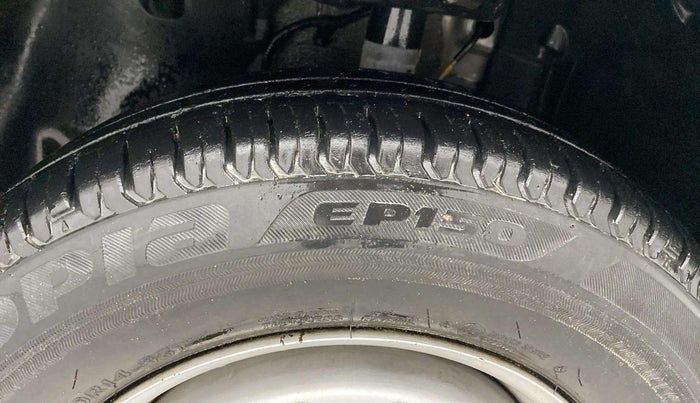 2021 Tata ALTROZ XE PETROL, Petrol, Manual, 28,917 km, Left Front Tyre Tread