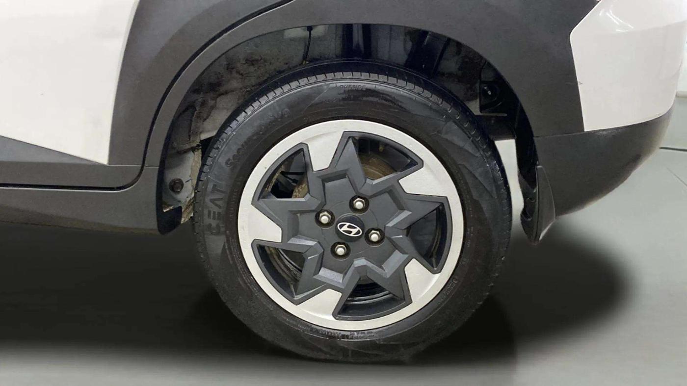 2024 Hyundai EXTER SX 1.2 CNG MT, CNG, Manual, 26,609 km, Left Rear Wheel