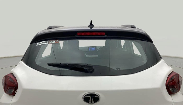 2024 Tata PUNCH Creative Dual Tone AMT Sunroof , Petrol, Automatic, 7,296 km, Rear Windshield