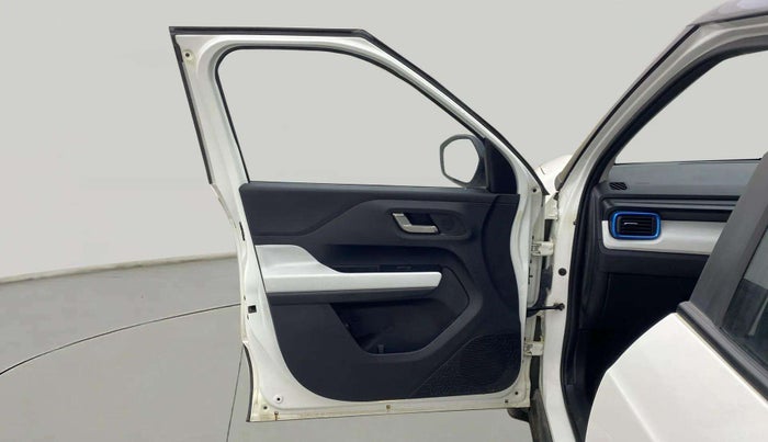 2024 Tata PUNCH Creative Dual Tone AMT Sunroof , Petrol, Automatic, 7,296 km, LHS Front Door