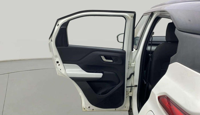 2024 Tata PUNCH Creative Dual Tone AMT Sunroof , Petrol, Automatic, 7,296 km, LHS Rear Door