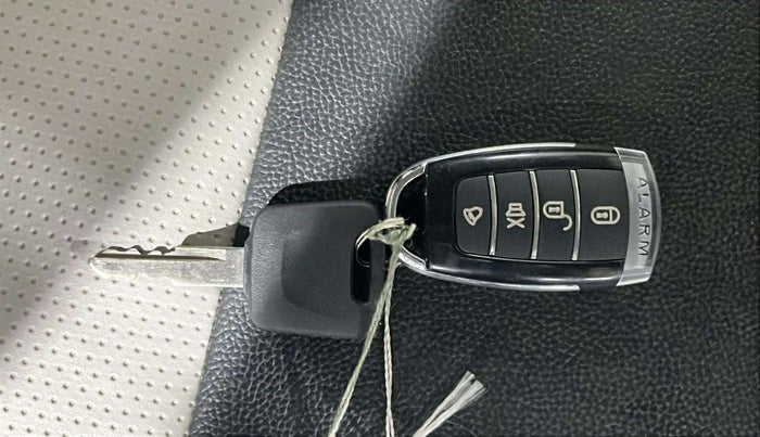 2021 Datsun Redi Go A, Petrol, Manual, 23,899 km, Key Close Up