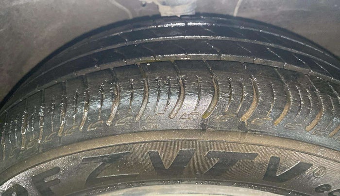 2020 Maruti S PRESSO VXI PLUS AMT, Petrol, Automatic, 27,292 km, Right Front Tyre Tread