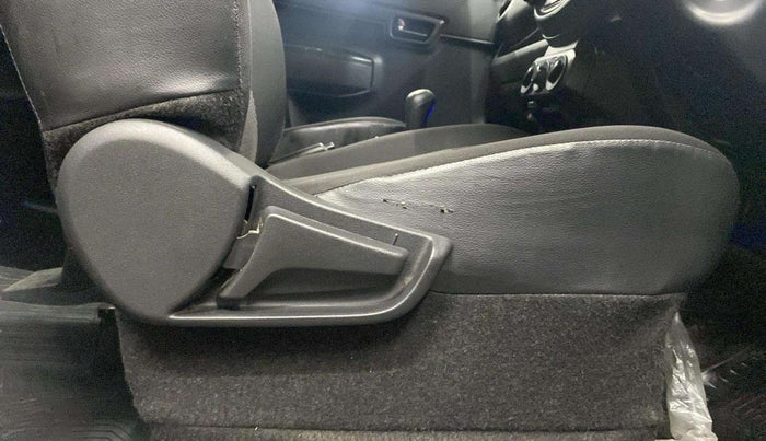 2020 Maruti S PRESSO VXI PLUS AMT, Petrol, Automatic, 27,292 km, Driver Side Adjustment Panel