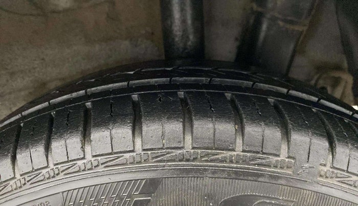 2018 Hyundai Grand i10 MAGNA 1.2 KAPPA VTVT, Petrol, Manual, 33,044 km, Left Rear Tyre Tread