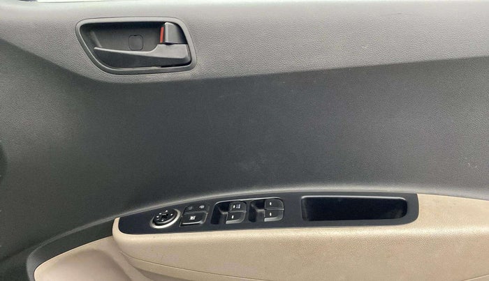 2018 Hyundai Grand i10 MAGNA 1.2 KAPPA VTVT, Petrol, Manual, 33,044 km, Driver Side Door Panels Control