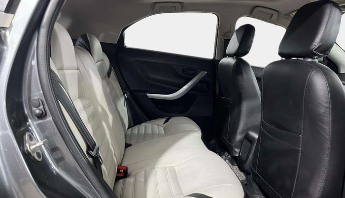 2020 Tata NEXON XMA SUNROOF PETROL, Petrol, Automatic, 29,090 km, Right Side Rear Door Cabin