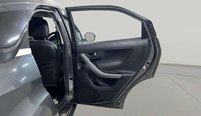 2020 Tata NEXON XMA SUNROOF PETROL, Petrol, Automatic, 29,090 km, RHS Rear Door