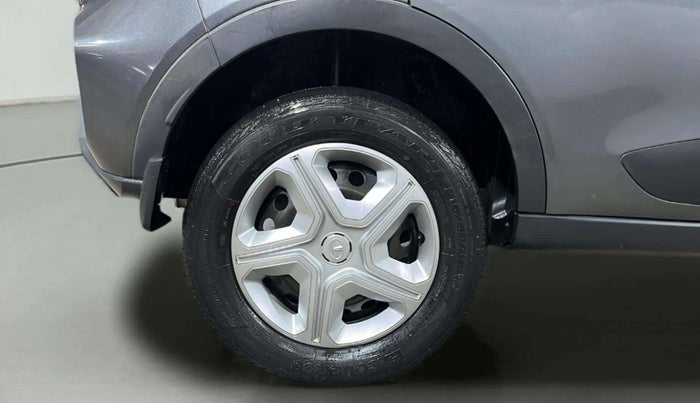 2020 Tata NEXON XMA SUNROOF PETROL, Petrol, Automatic, 29,090 km, Right Rear Wheel