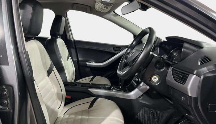 2020 Tata NEXON XMA SUNROOF PETROL, Petrol, Automatic, 29,090 km, Right Side Front Door Cabin