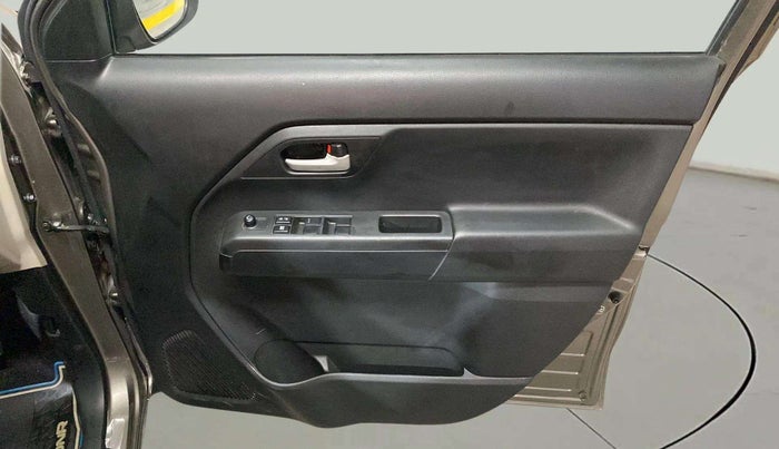 2024 Maruti New Wagon-R VXI 1.0, Petrol, Manual, 4,120 km, Driver Side Door Panels Control