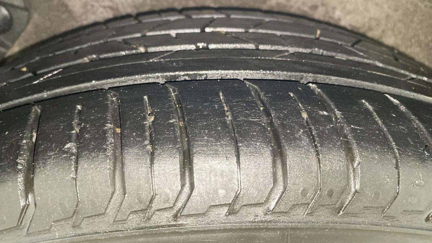 2015 Hyundai Verna FLUIDIC 4S 1.6 VTVT S(O), Petrol, Manual, 54,054 km, Right Rear Tyre Tread