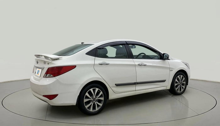 2015 Hyundai Verna FLUIDIC 4S 1.6 VTVT S(O), Petrol, Manual, 53,997 km, Right Back Diagonal