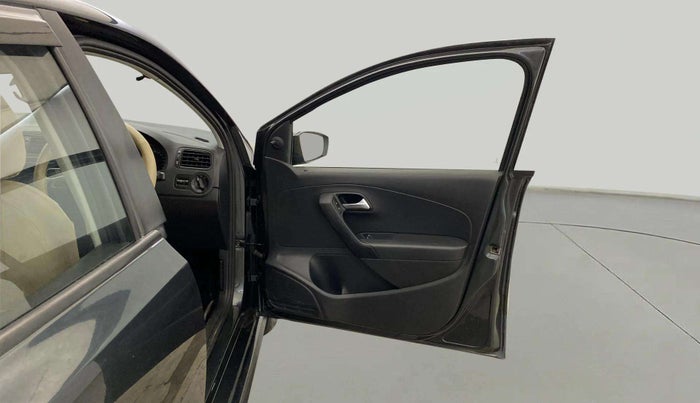 2022 Volkswagen Polo TRENDLINE 1.0L, Petrol, Manual, 8,539 km, RHS Front Door