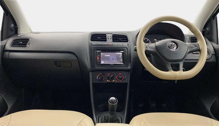 2022 Volkswagen Polo TRENDLINE 1.0L, Petrol, Manual, 8,539 km, Dashboard