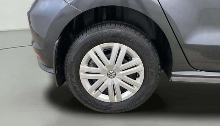 2022 Volkswagen Polo TRENDLINE 1.0L, Petrol, Manual, 8,539 km, Right Rear Wheel