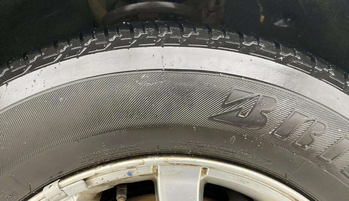2019 Mahindra XUV500 W9, Diesel, Manual, 88,963 km, Right Front Tyre Tread