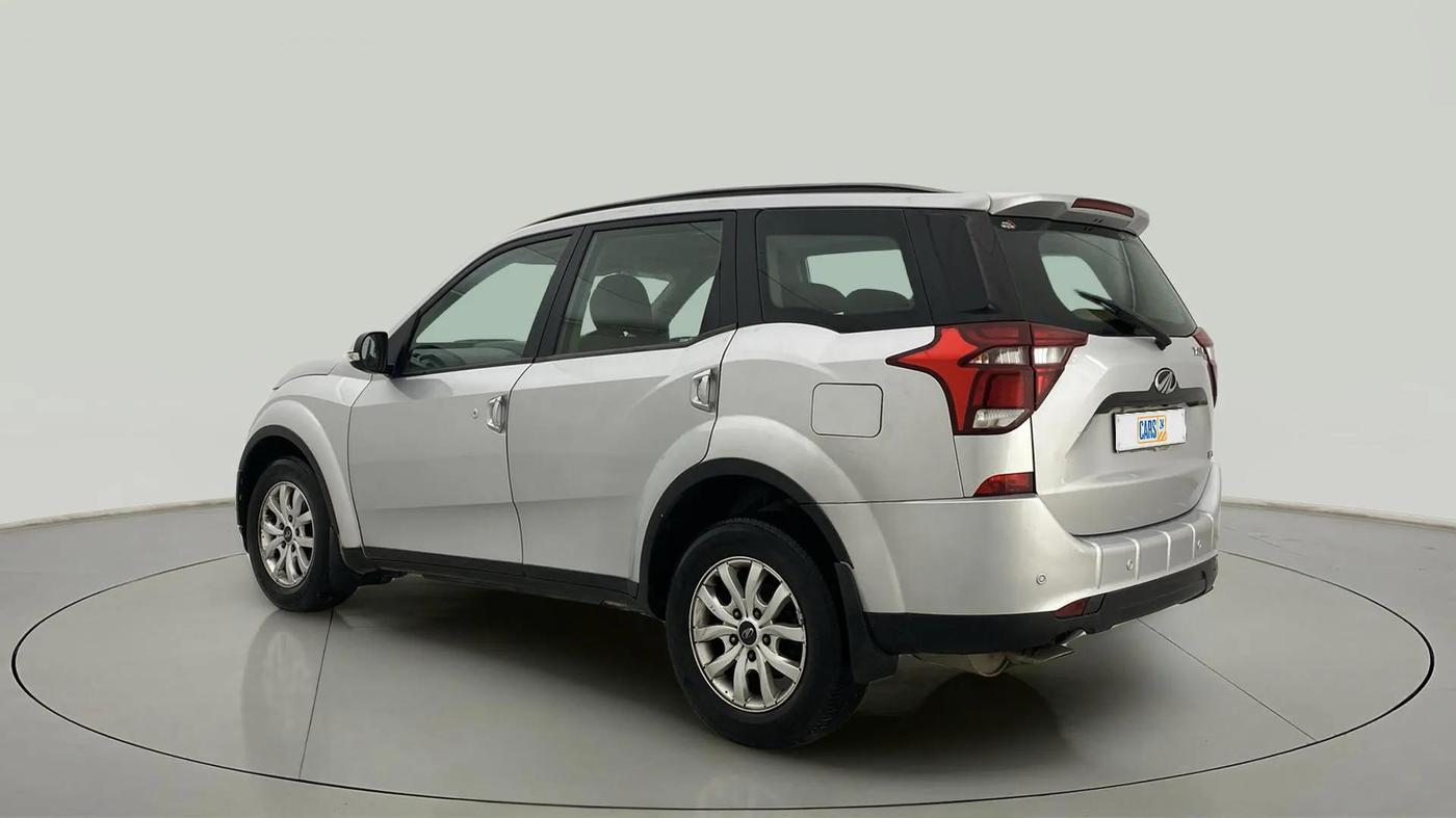 2019 Mahindra XUV500 W9, Diesel, Manual, 88,963 km, Left Back Diagonal