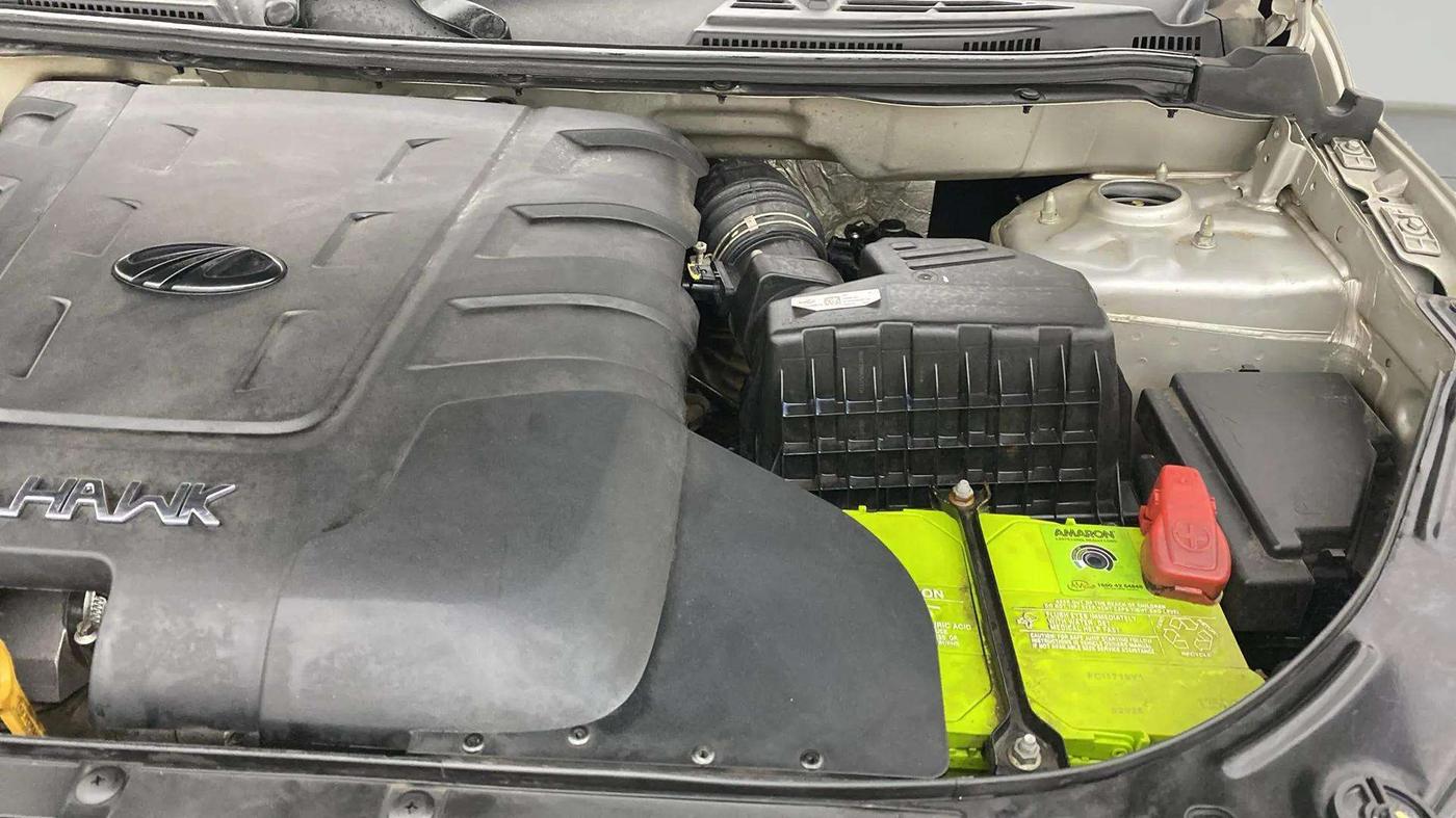 2019 Mahindra XUV500 W9, Diesel, Manual, 88,963 km, Engine View - Left