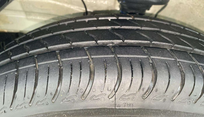 2023 Maruti S PRESSO VXI PLUS (O) AMT, Petrol, Automatic, 1,342 km, Left Front Tyre Tread