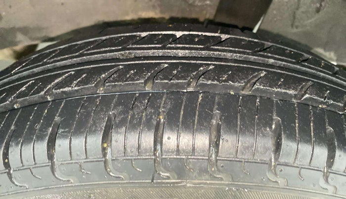 2018 Renault Kwid CLIMBER 1.0 AMT, Petrol, Automatic, 20,871 km, Left Rear Tyre Tread