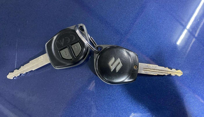 2018 Maruti IGNIS DELTA 1.2, Petrol, Manual, 66,645 km, Key Close Up