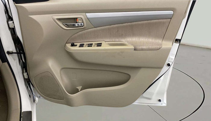 2012 Maruti Ertiga VXI, Petrol, Manual, 52,904 km, Driver Side Door Panels Control