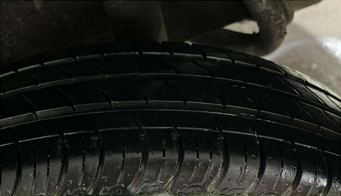 2022 Maruti S PRESSO VXI, Petrol, Manual, 14,177 km, Left Rear Tyre Tread