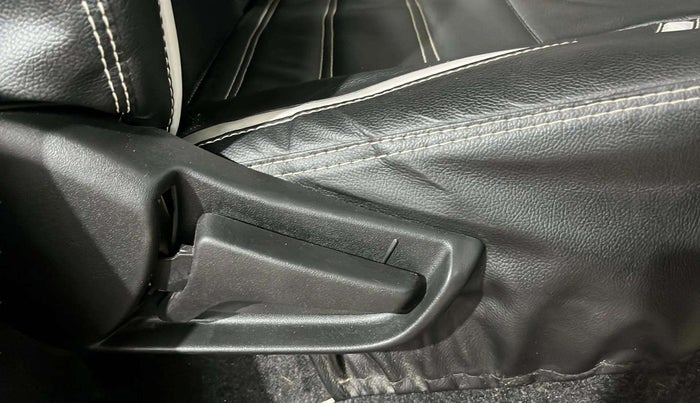 2022 Maruti S PRESSO VXI, Petrol, Manual, 14,177 km, Driver Side Adjustment Panel