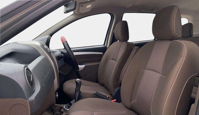 2016 Renault Duster 85 PS RXZ DIESEL, Diesel, Manual, 60,074 km, Right Side Front Door Cabin