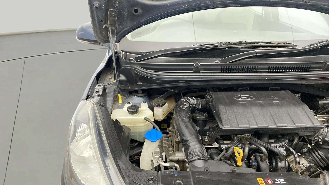 2020 Hyundai GRAND I10 NIOS SPORTZ 1.2 KAPPA VTVT CNG, CNG, Manual, 81,375 km, Engine View - Right