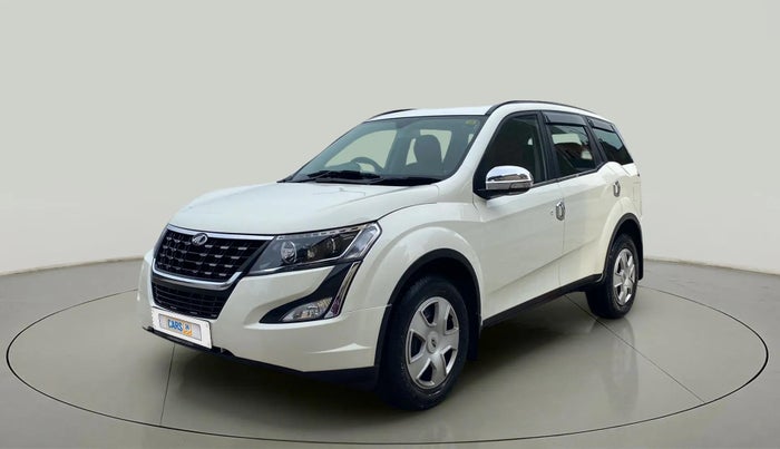 2020 Mahindra XUV500 W7, Diesel, Manual, 68,589 km, Left Front Diagonal