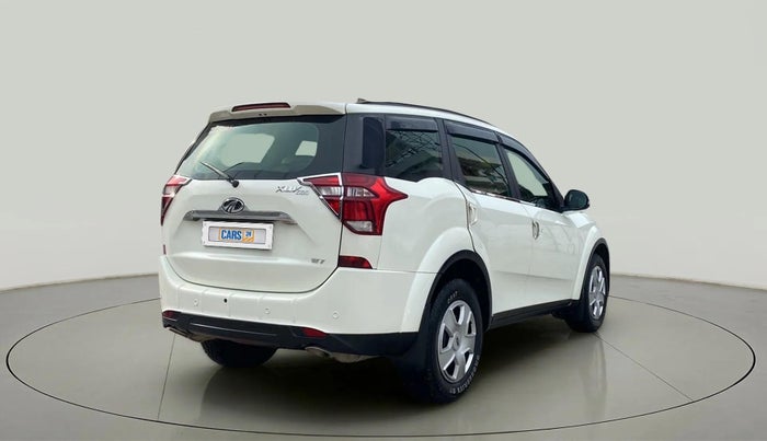 2020 Mahindra XUV500 W7, Diesel, Manual, 68,589 km, Right Back Diagonal