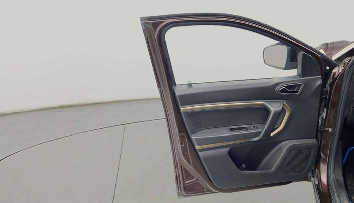 2022 Renault Kiger RXT (O) TURBO MT, Petrol, Manual, 15,544 km, LHS Front Door