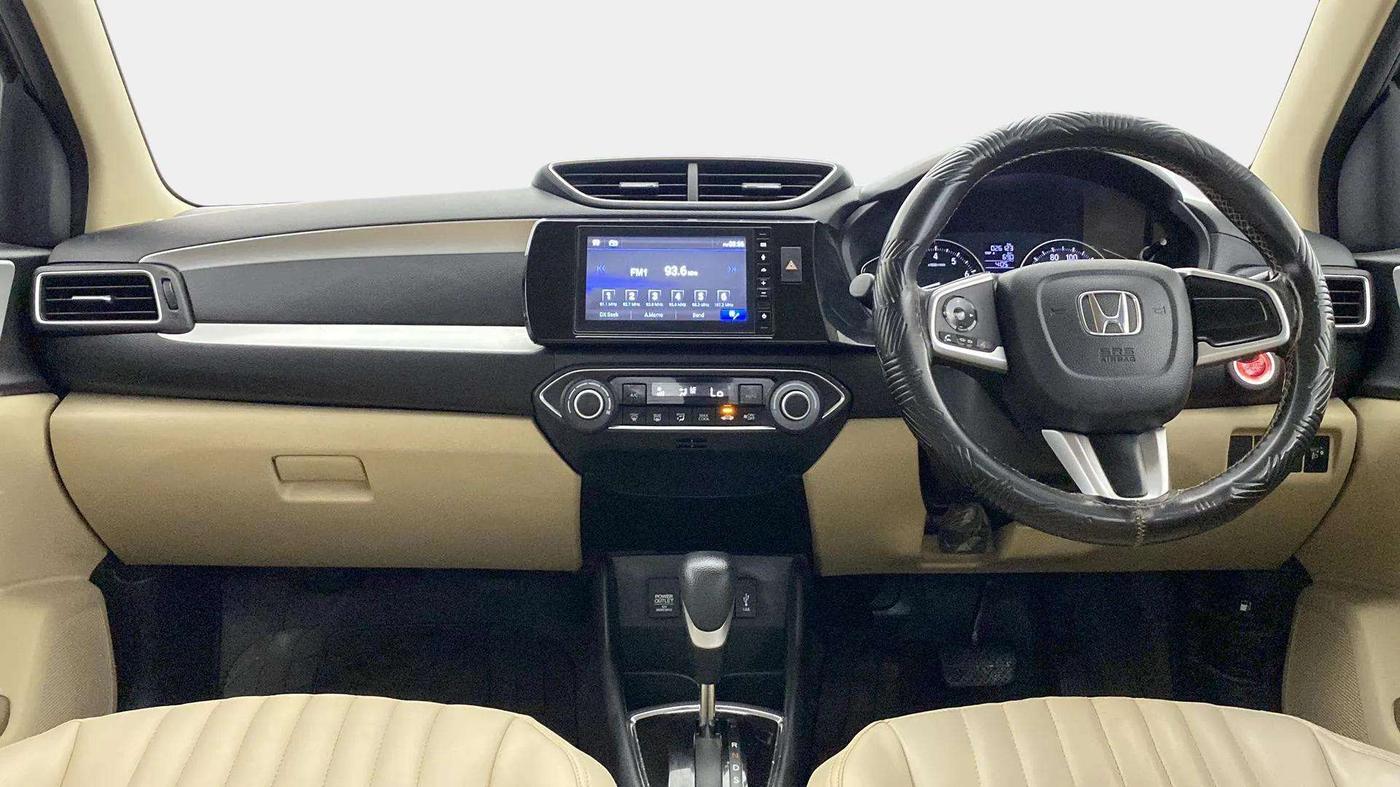 2024 Honda Amaze 1.2L I-VTEC VX CVT, Petrol, Automatic, 26,420 km, Dashboard