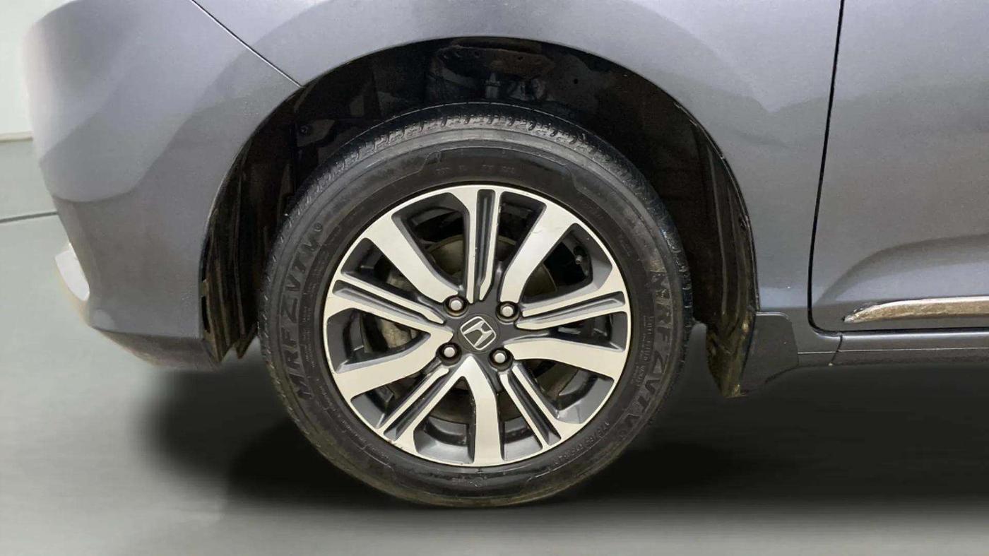 2024 Honda Amaze 1.2L I-VTEC VX CVT, Petrol, Automatic, 26,420 km, Left Front Wheel