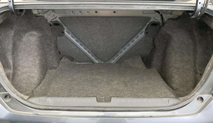2024 Honda Amaze 1.2L I-VTEC VX CVT, Petrol, Automatic, 26,067 km, Boot Inside